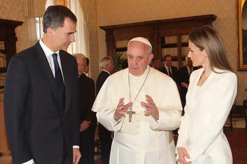 Los Reyes Felipe y Letizia, con el Papa Francisco en El Vaticano