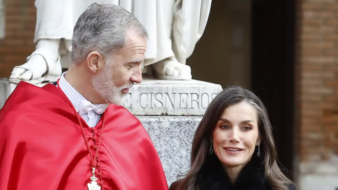 El matrimonio de Felipe y Letizia, a examen por la prensa francesa tras su último acto juntos 