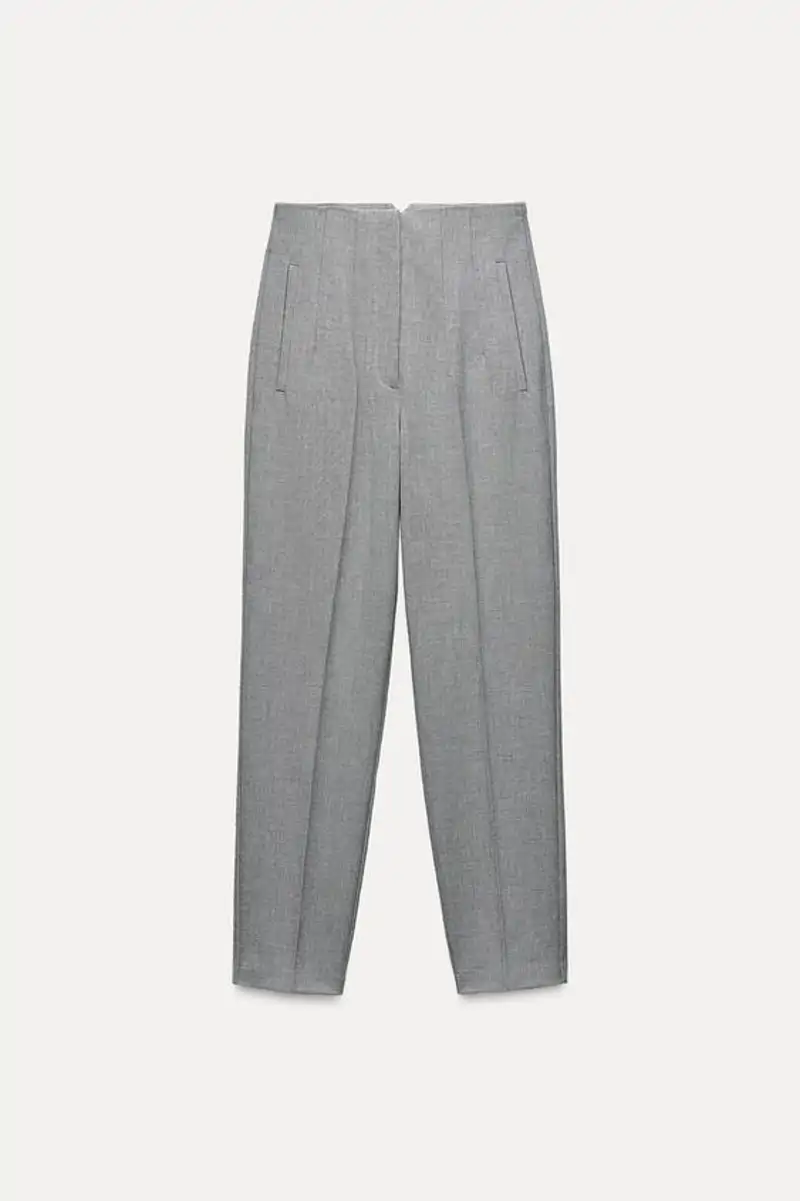 Pantalón tiro alto gris de Zara 25,95 euros