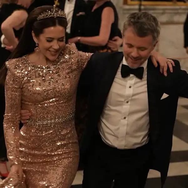 Federico X y Mary de Dinamarca, durante el baile posterior a la cena de gala.