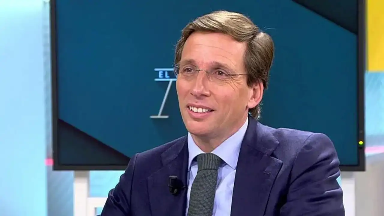 Almeida deja sin palabras a Ana Rosa Quintana al desvelar la razón por la que ha elegido este nombre para su hijo: "No me lo puedo creer"