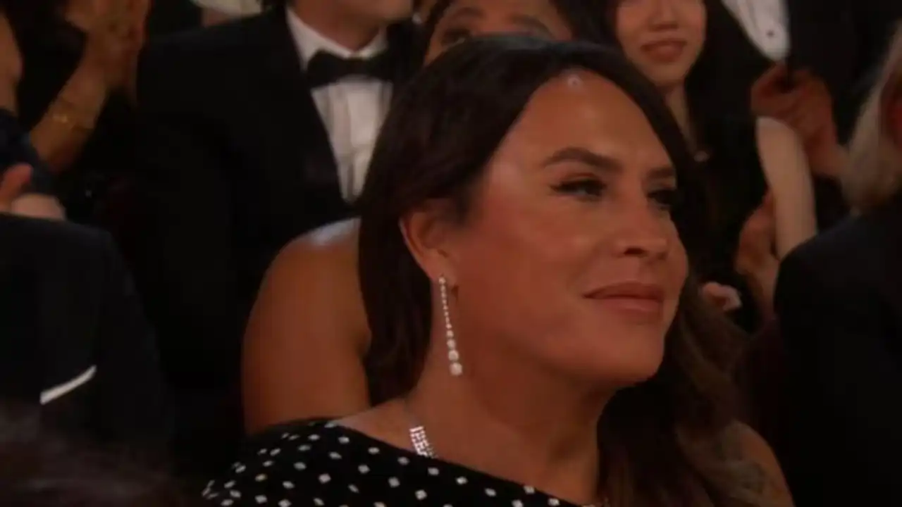 El momento "tierra trágame" de Karla Sofía Gascón en los Oscar: la broma del presentador que ha revolucionado la Red