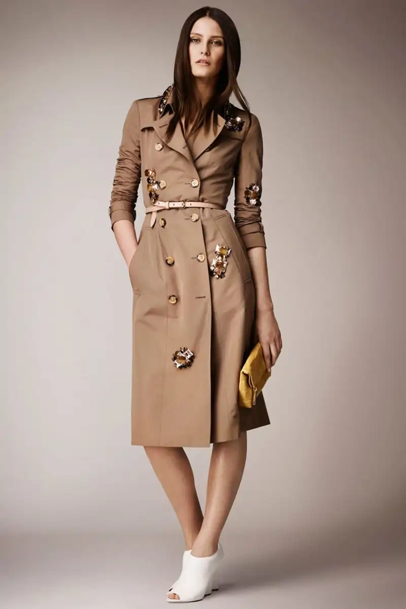 Trench Burberry Prorsum colección Resort 2014.