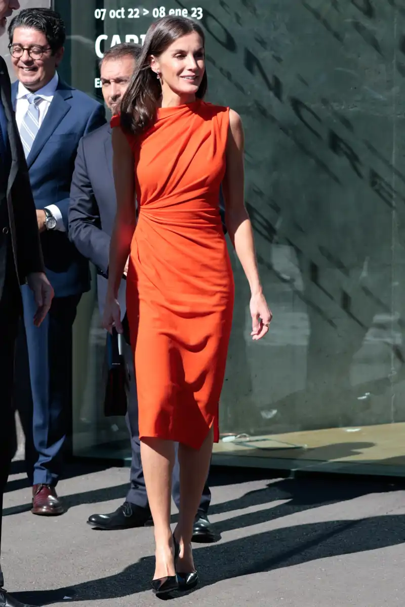 Letizia vestido naranja