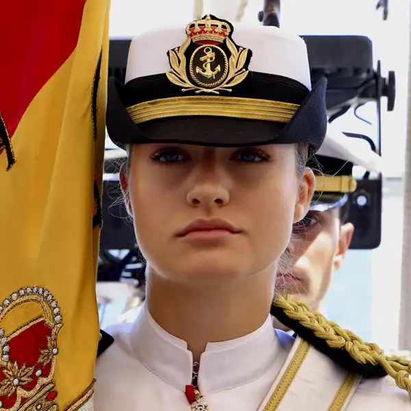 La Princesa Leonor en la jura de bandera en Uruguay