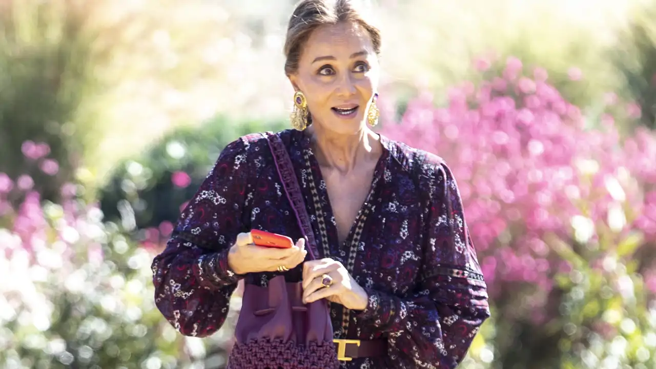 En la maleta de Semana Santa de Isabel Preysler seguro que están estos 5 vestidos de Mango: frescos, rejuvenecedores y con mucho estilo