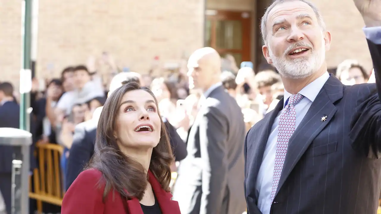 Los Reyes Felipe y Letizia regresan a Valencia