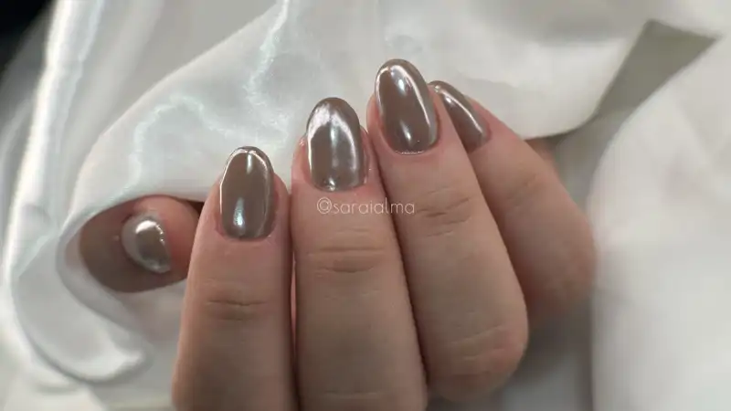 Glazed Nails