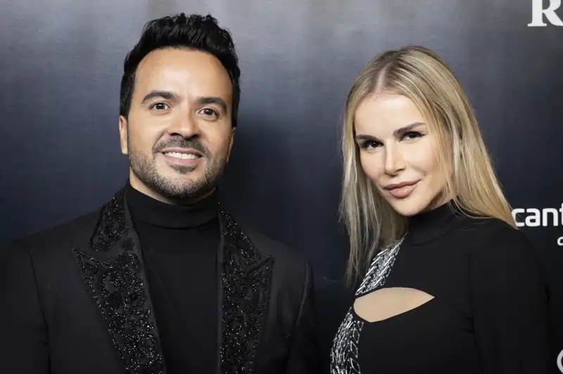 Luis Fonsi y Águeda López 