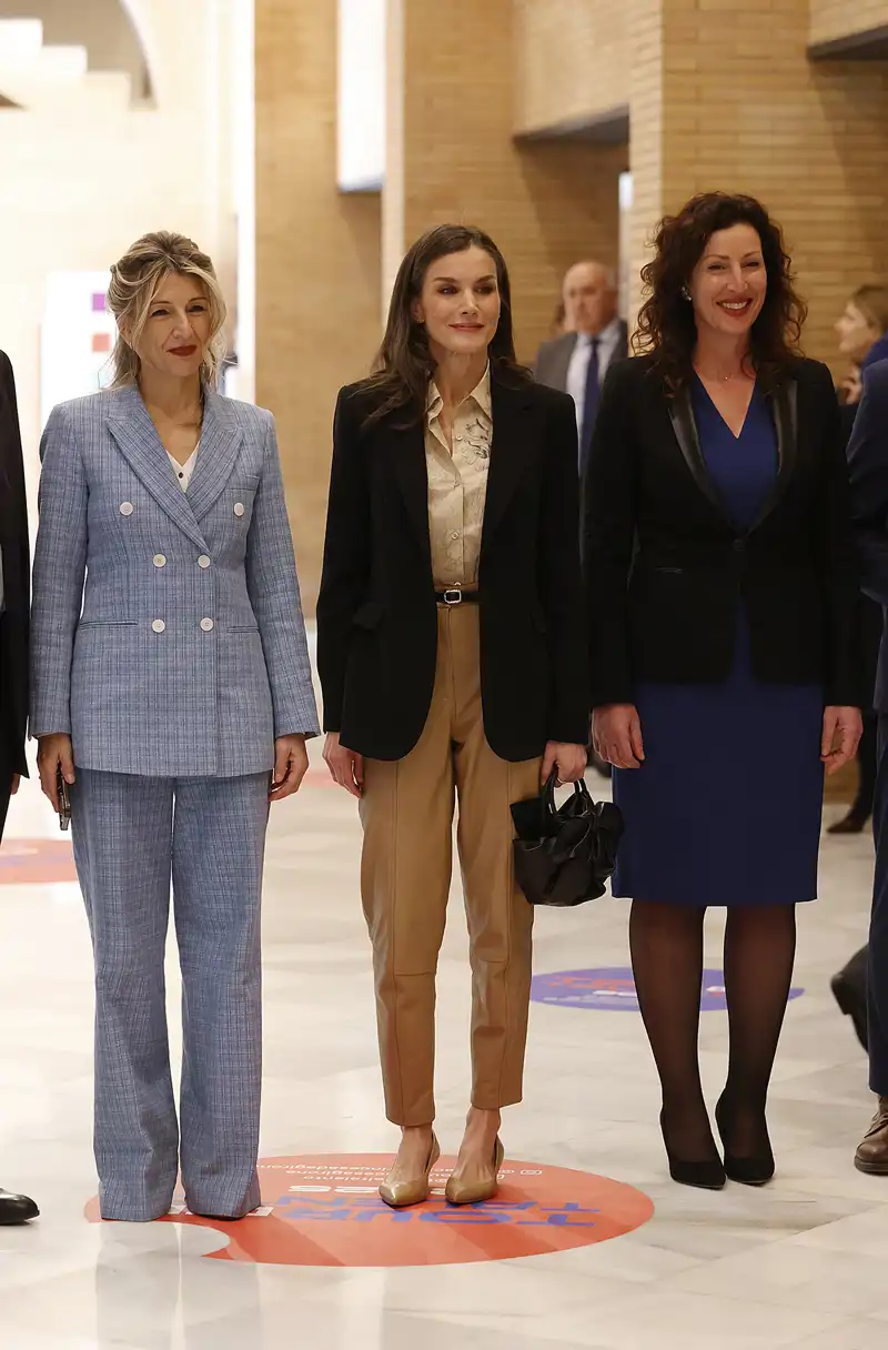 El look completo de la Reina Letizia en Almería