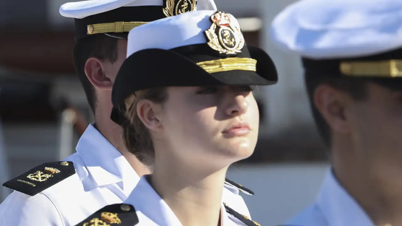 La Princesa Leonor con su uniforme