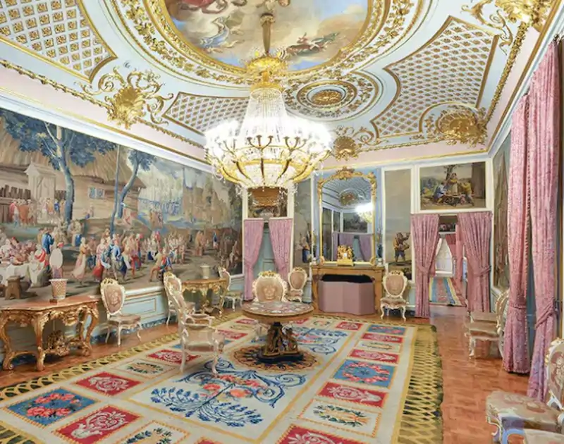 Majestuoso salón del Palacio de El Pardo