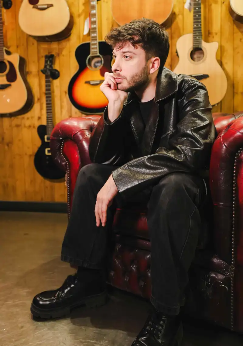 Blas Cantó esperando antes del concierto