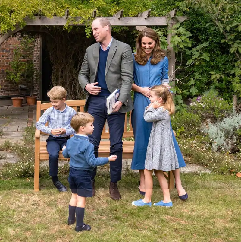 Guillermo, Kate y sus hijos van a ver a la reina Isabel convaleciente por Covid