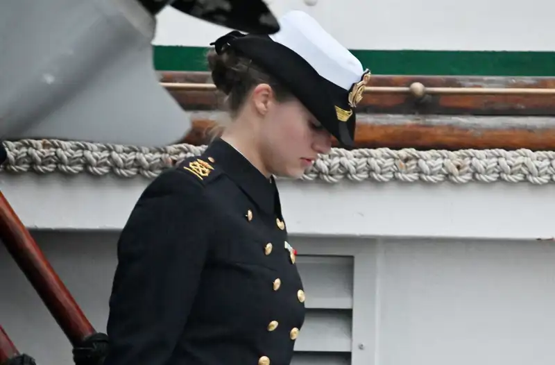 La Princesa Leonor, en el buque escuela Juan Sebastián Elcano. 