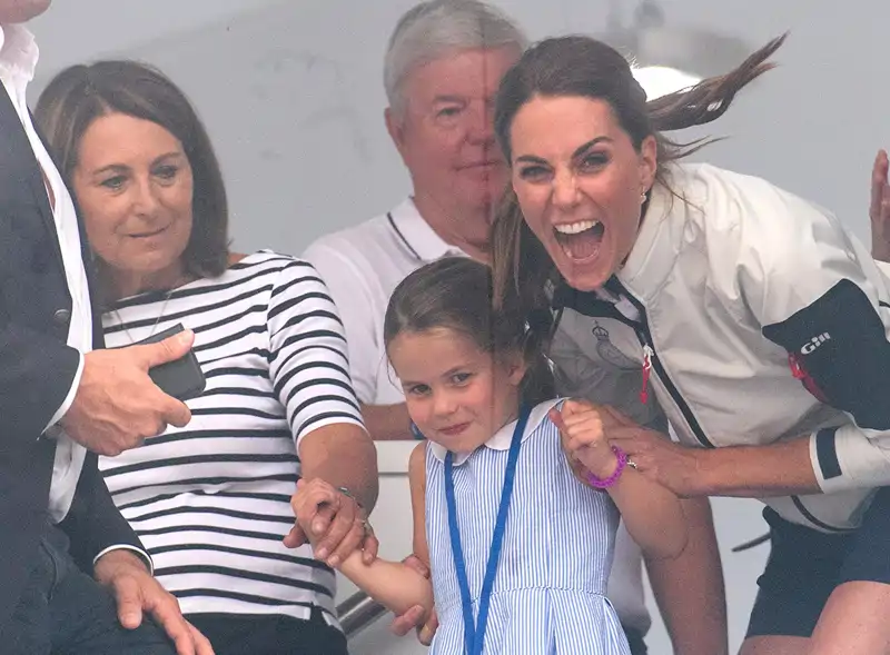 Kate Middleton junto a su madre y su hija