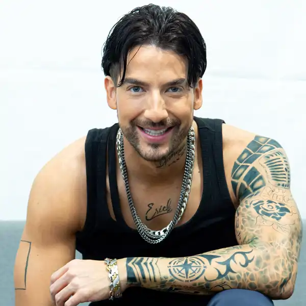 Carlos Torres 