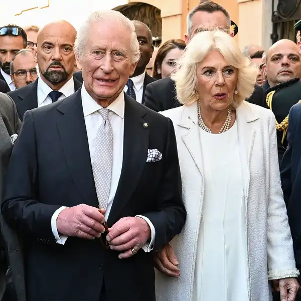 El Rey Carlos y Camilla en Italia