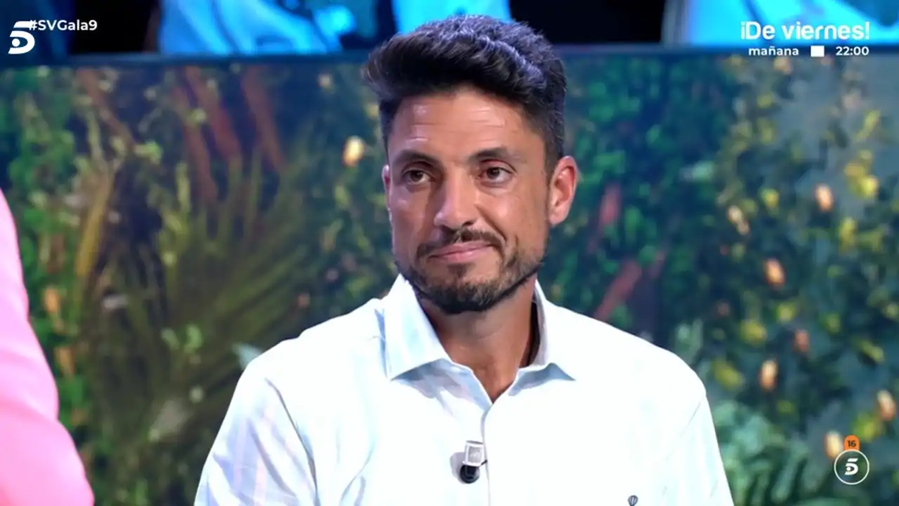 Carlos, el marido de Laura Cuevas, estalla en lágrimas y abandona el plató de 'Supervivientes': "Doy por finalizado mi matrimonio"