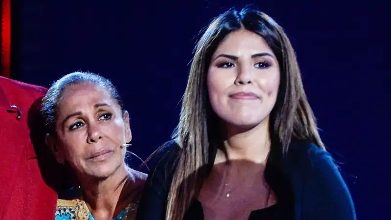 Isabel Pantoja, hundida tras la boda de Isa Pantoja con Asraf: “Ha sufrido una recaída emocional"