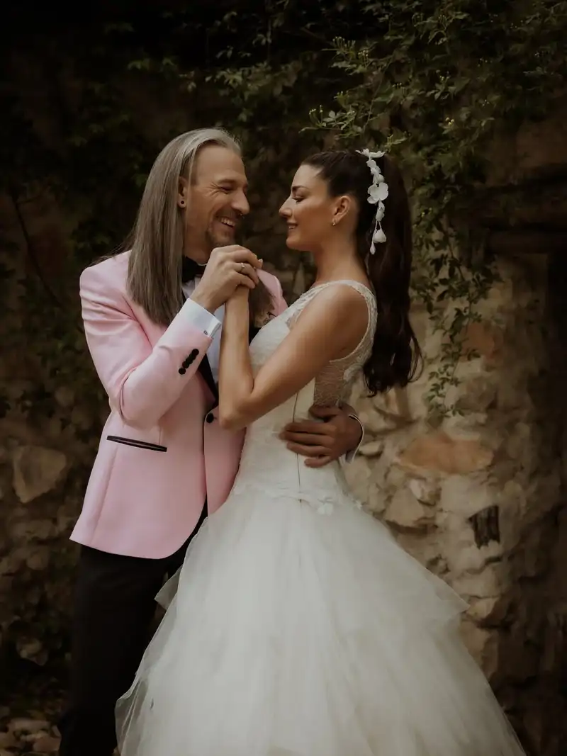 Laura Moura, azafata de 'La Ruleta de la Suerte', el día de su boda