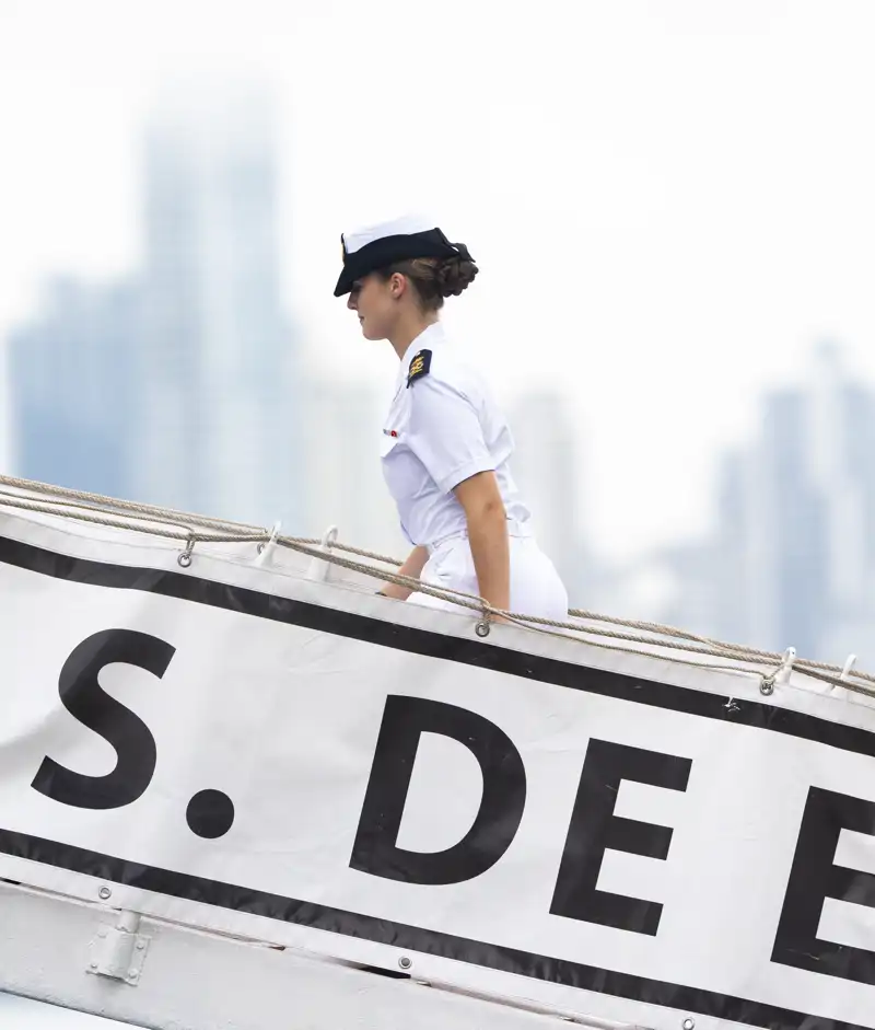 La Princesa Leonor en el buque escuela de Juan Sebastián de Elcano en Panamá