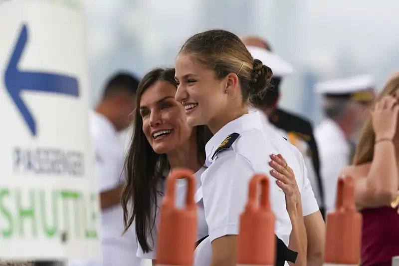La Reina Letizia junto a la Princesa Leonor en Panamá