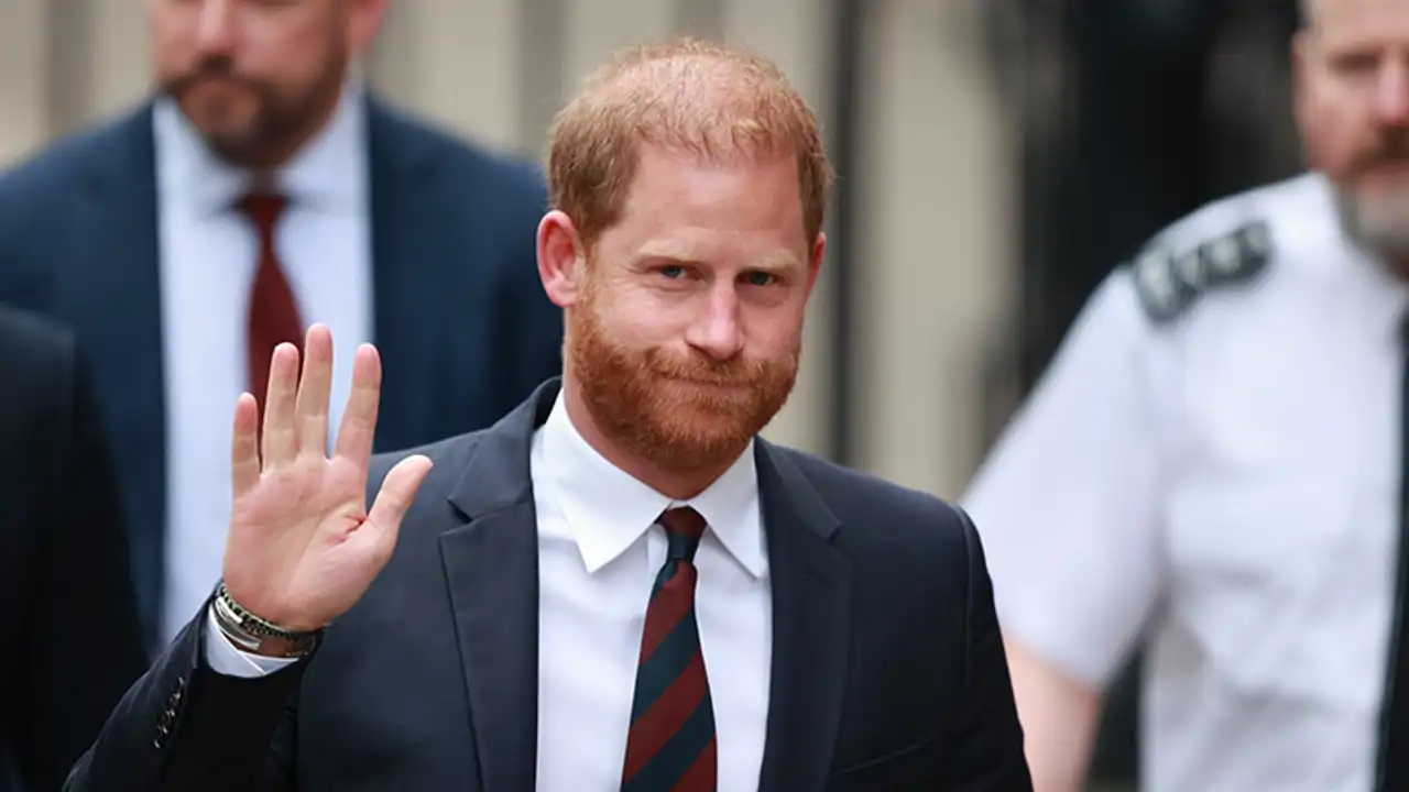 Una experta real advierte del verdadero estado del príncipe Harry para conceder su polémica entrevista: "Es muy triste y lamentable"