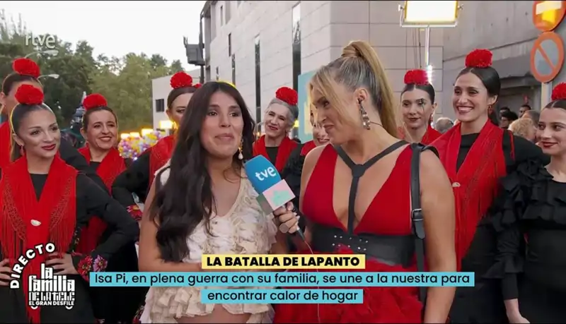 Isa Pantoja junto a Marta Riesco