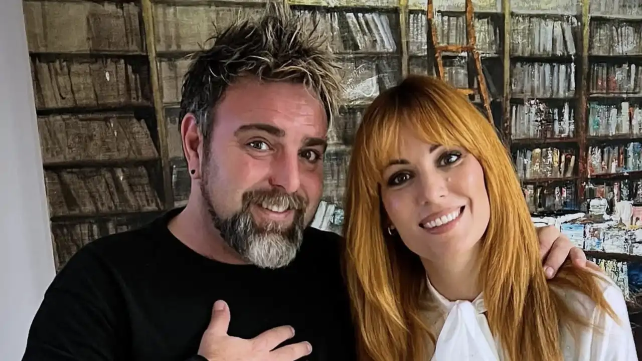 Edurne junto a su hermano David 