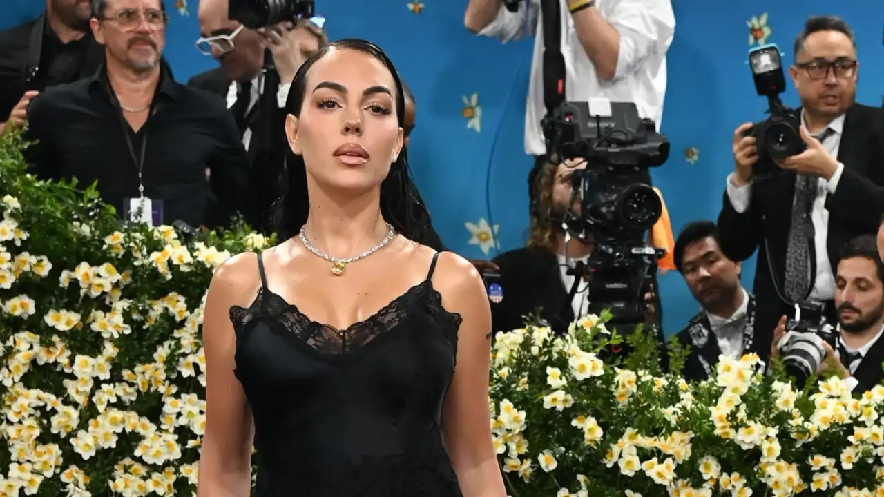 Georgina Rodríguez posa durante la Gala Met