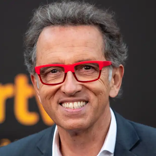  Entramos en el impresionante palacete de Jordi Hurtado, en el que vive con su mujer e hijos en Barcelona