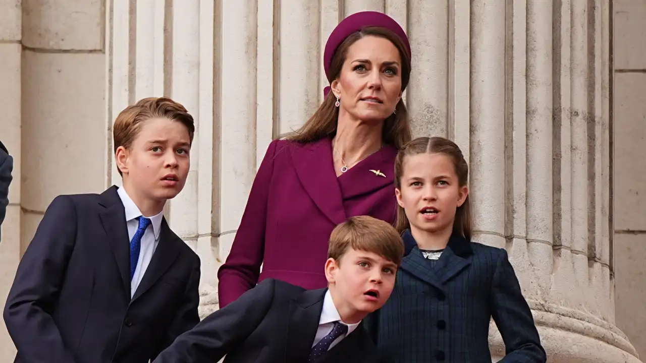 Kate Middleton junto a sus tres hijos, George, Charlotte y Louis