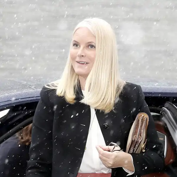 Mette Marit durante un día de nieve en Oslo