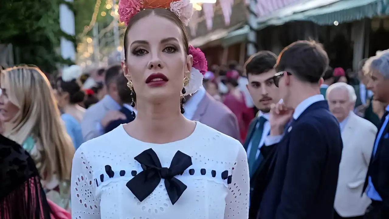 Jessica Bueno ya ha llevado el traje de flamenca más original de la Feria de Abril 2025