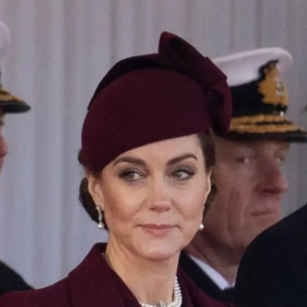 Kate Middleton y el príncipe Guillermo en la recepción al emir de Catar.