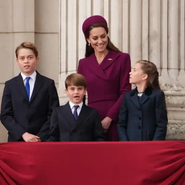 Kate Middleton y sus hijos, George, Charlotte y Louis.
