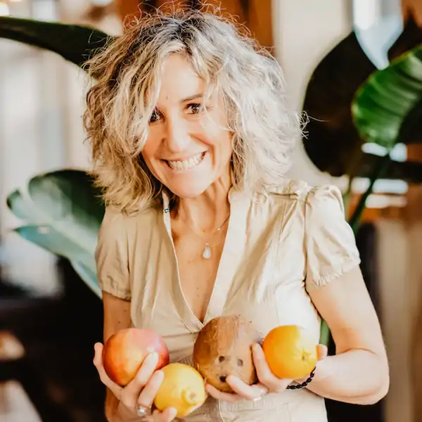 May Morón, experta en nutrición emocional, comparte las 9 claves para perder peso de forma saludable: “Olvídate de la báscula”