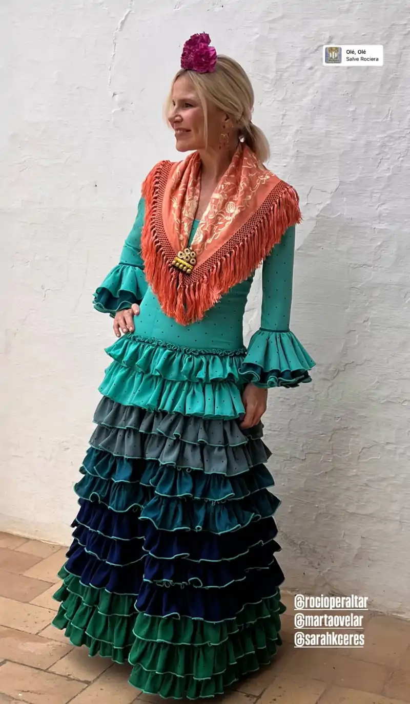 Turquesa y salmón: el vestido de Eugenia Martínez de Irujo 