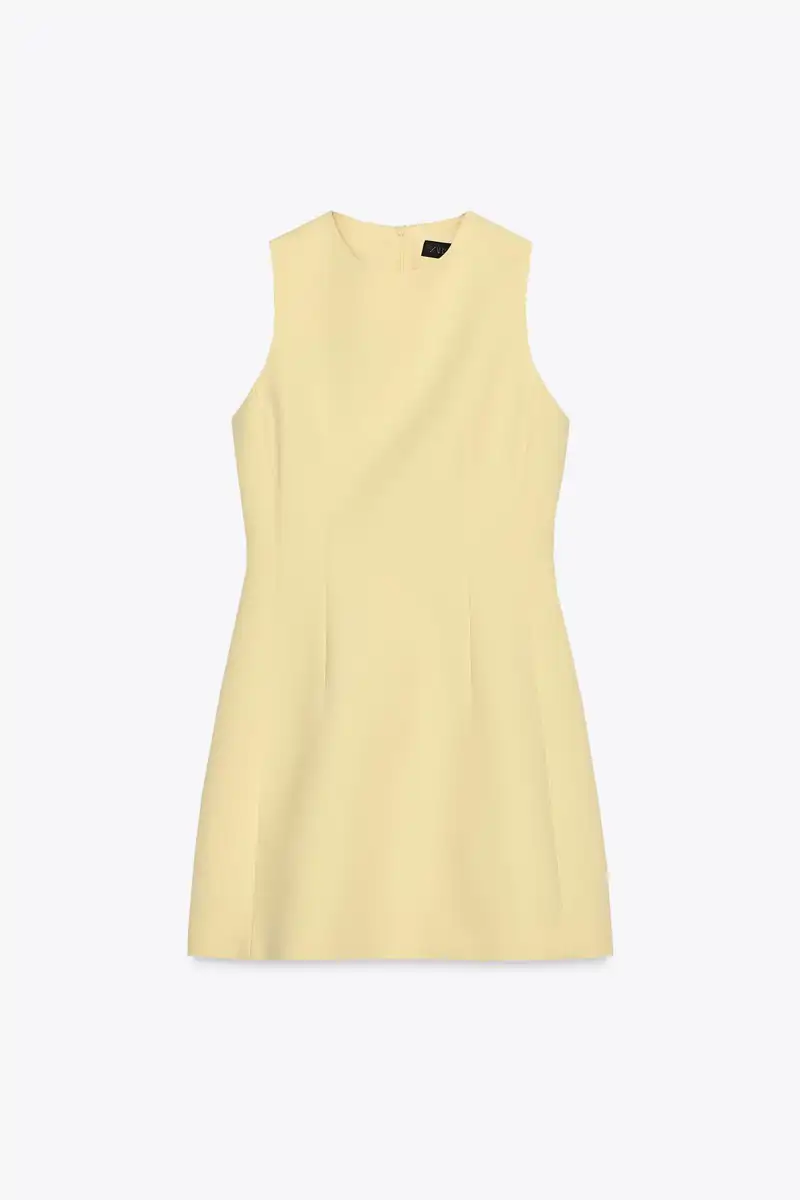 Vestido amarillo ZW Collection de Zara 39,95 euros