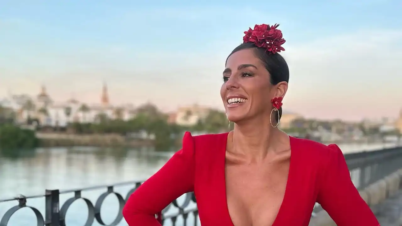 Anabel Pantoja, en plena polémica por la asistencia de influencer, reflexiona sobre “la auténtica” Feria de Abril 