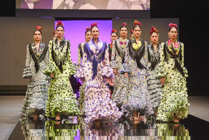 Desfile de Pilar Vera en SIMOF 2025