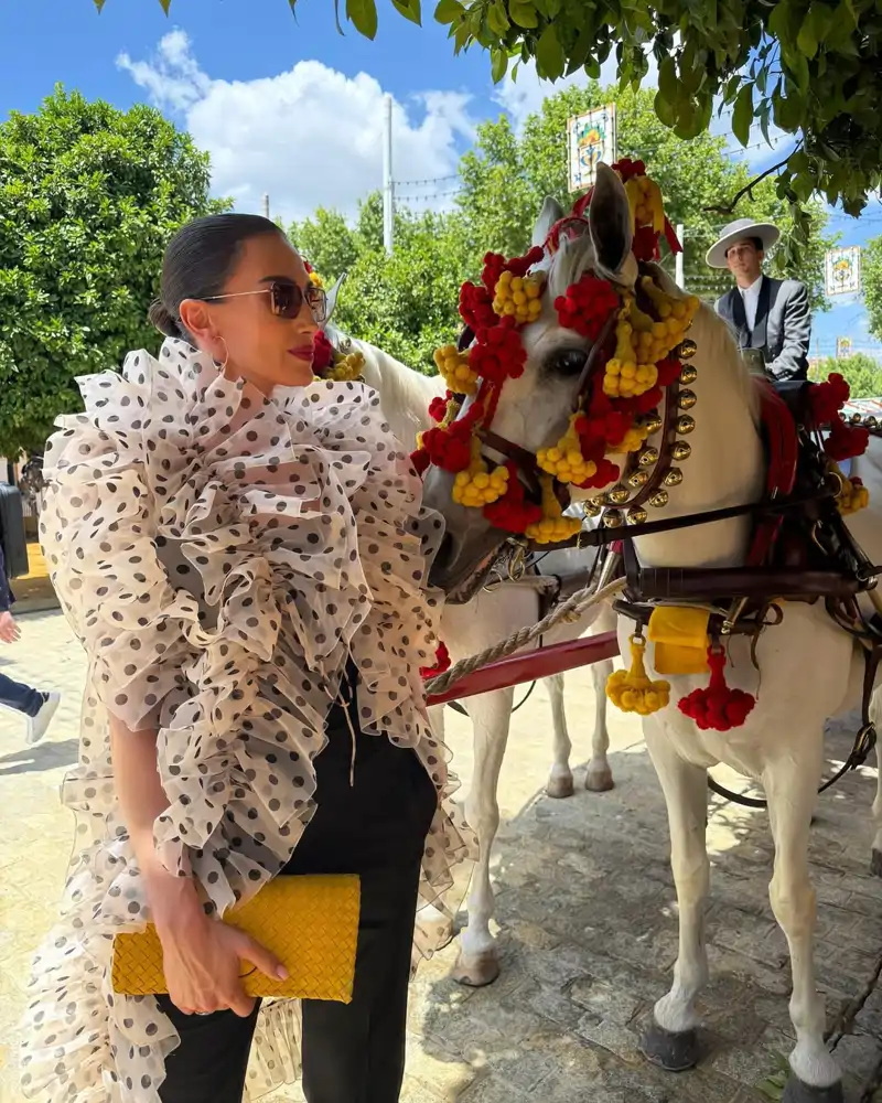 El impresionante look de Nieves Álvarez para ir a la Feria de Abril 2025 sin vestido 