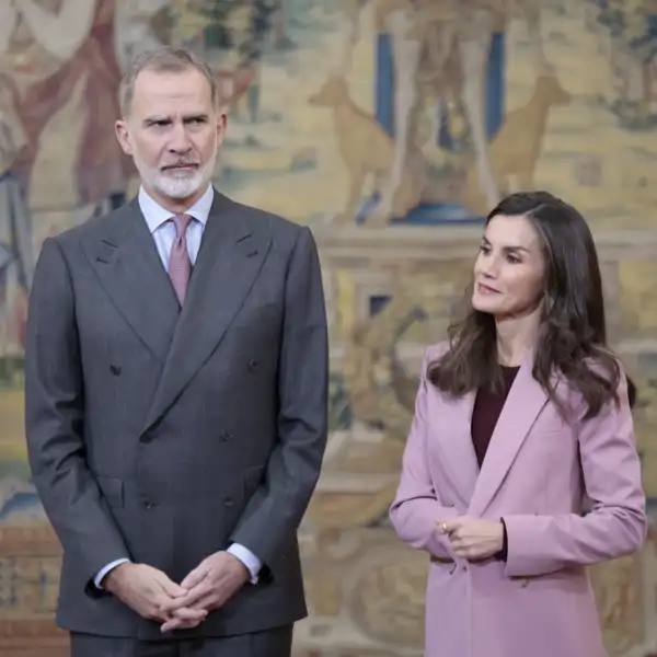 Los Reyes Felipe y Letizia emiten un comunicado tras la elección del Papa León XIV