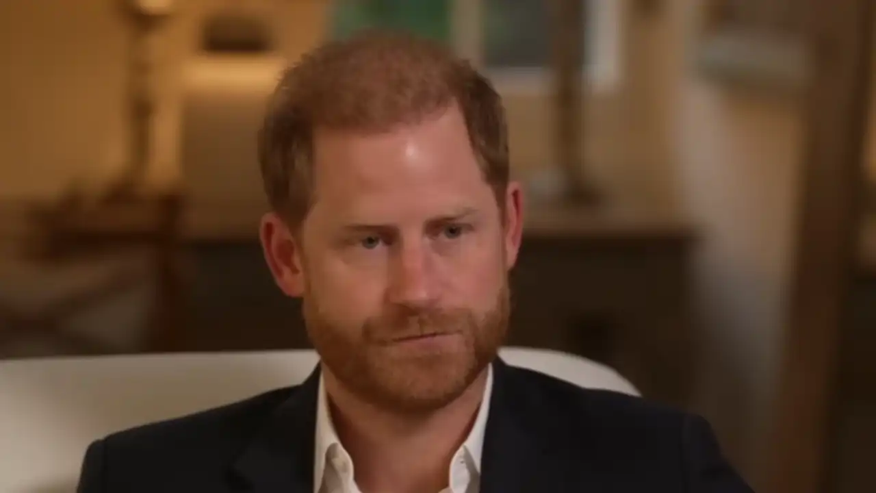 El entorno del príncipe Harry reacciona con firmeza a sus comentarios sobre la salud de su padre Carlos III: "Es repugnante"