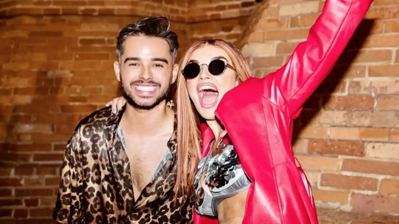 Melody junto a su hermano, Eleazar Ruiz
