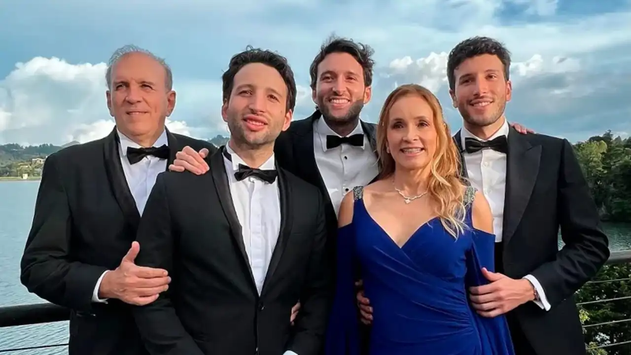 Sebastian Yatra en familia