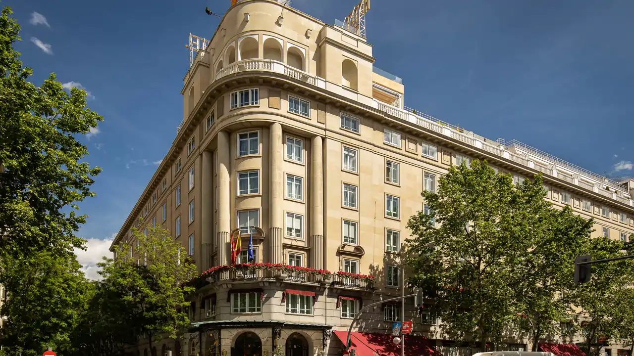 Wellington Hotel & Spa Madrid: lujo clásico y placer al aire libre en pleno corazón del Barrio de Salamanca