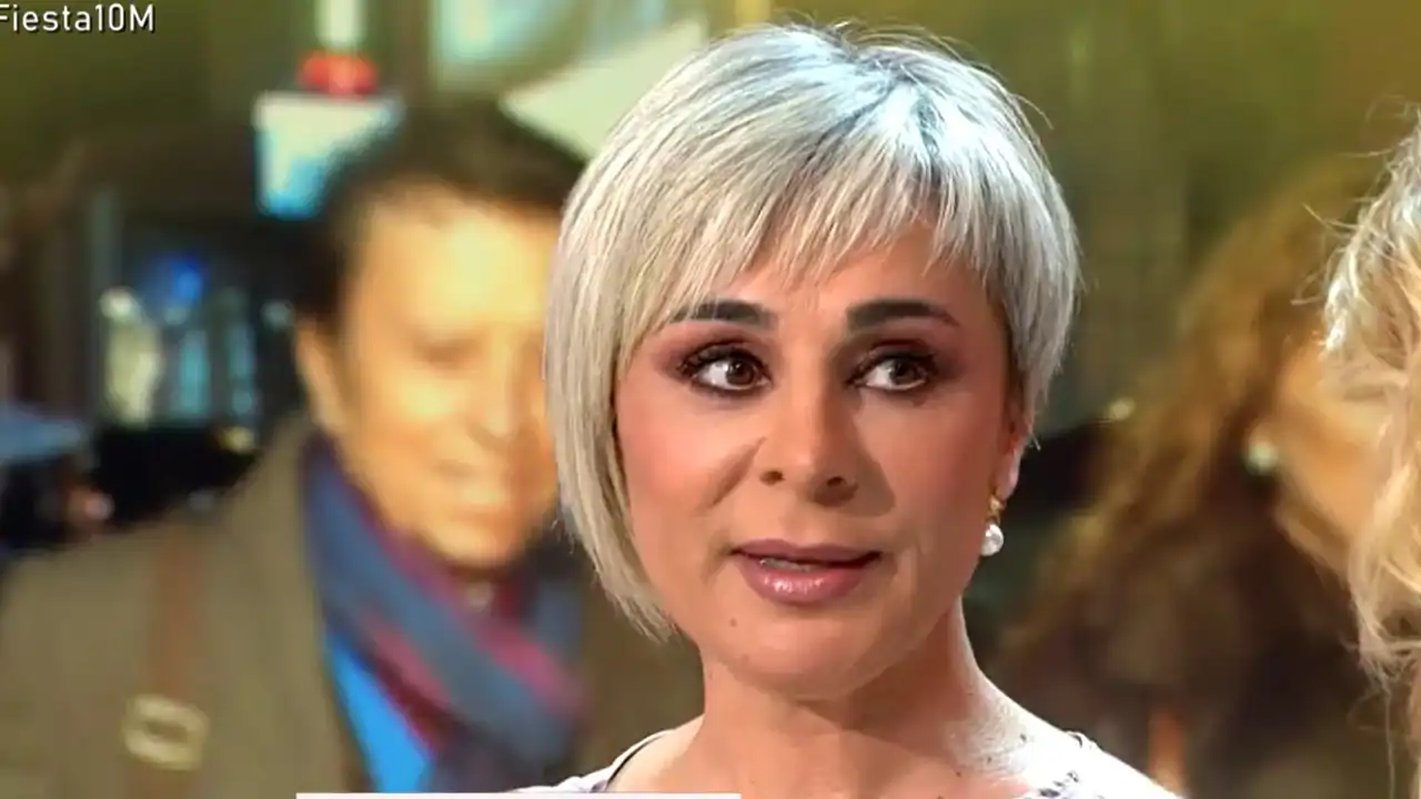 Ana María Aldón reaparece emocionada en 'Fiesta' tras la muerte de su sobrina