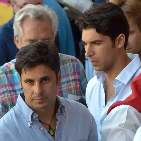 El desaire de Francisco Rivera a su hermano Cayetano en un día clave en su carrera que evidencia su distanciamiento